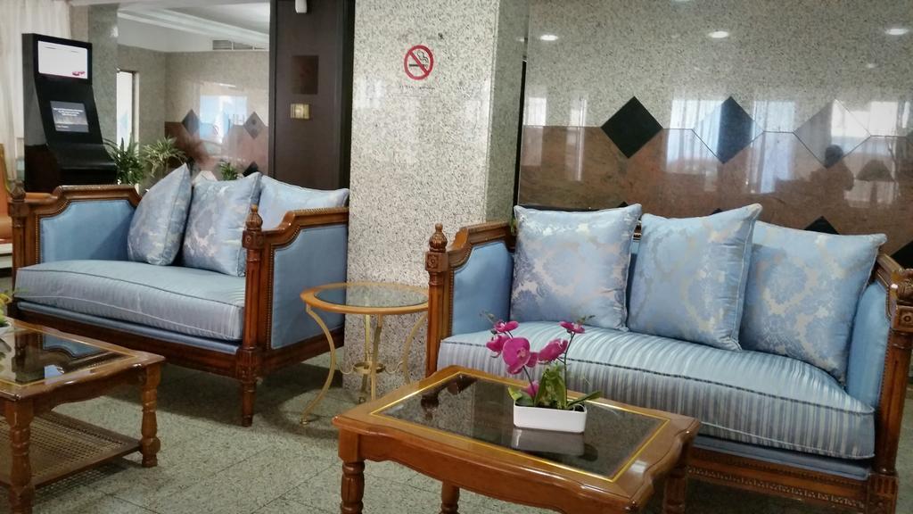 Deebaj Al Khabisi Plaza Aparthotel Dubai Exterior foto